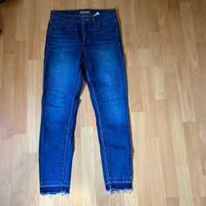 Guess Jeans